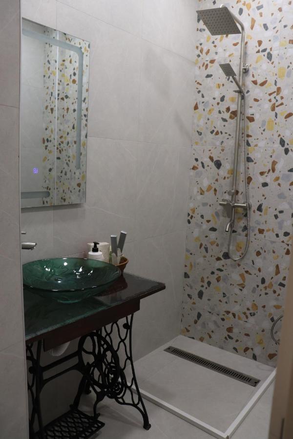 Station Boutique Hotel Ґюмрі Екстер'єр фото
